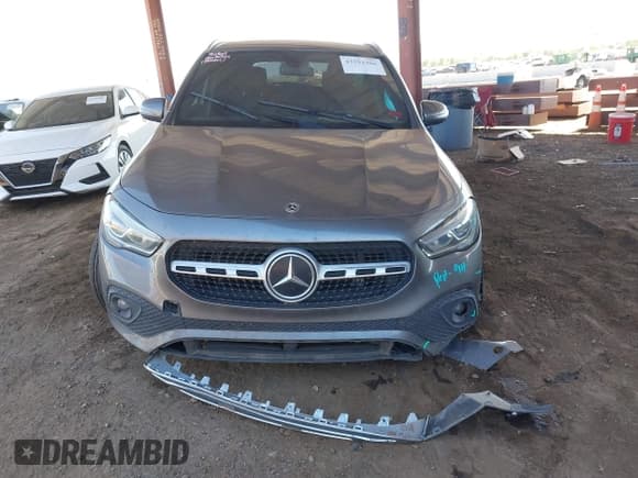 ✅ 2021 Mercedes-Benz GLA 250 • VIN: W1N4N4HB9MJ121294 • Lot: 43551986. Wystawiony na IAAI z przebiegiem 129 618 mil. Bezpłatny archiwum sprzedaży aukcyjnych z USA i szczegółowy raport historii pojazdu na DreamBid. Zdjęcie 13.