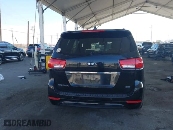 ✅ 2018 Kia Sedona EX • VIN: KNDMC5C14J6374295 • Lot: 41357027. Listed on IAAI with 63,632 mi. Free auction sales archive from the USA and detailed vehicle history report at DreamBid. Image 16.