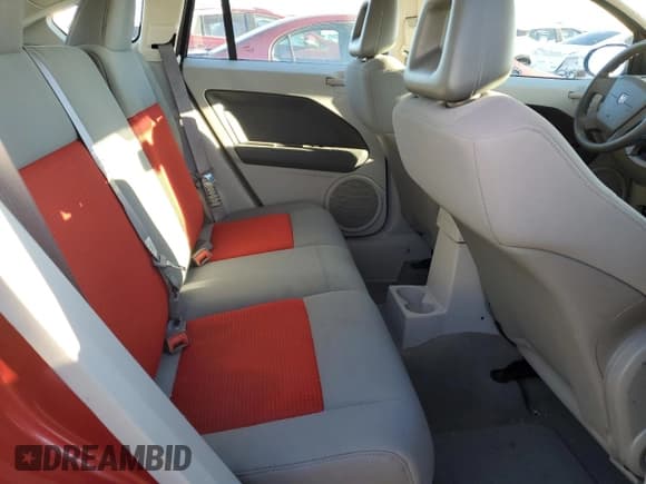 ✅ 2007 Dodge Caliber SXT • VIN: 1B3HB48B57D170501 • Lot: 79925624. Wystawiony na Copart z przebiegiem 166 019 mil. Bezpłatny archiwum sprzedaży aukcyjnych z USA i szczegółowy raport historii pojazdu na DreamBid. Zdjęcie 11.