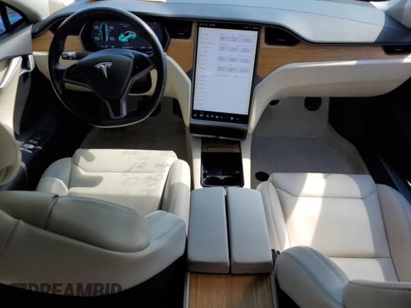 ✅ 2019 Tesla Model S 75D • VIN: 5YJSA1E21KF305503 • Лот: 82042385. Опубликован ранее на Copart с пробегом 57 644 миль. Бесплатный доступ к архиву аукционных продаж из США и подробный отчёт об истории автомобиля на DreamBid. Изображение 8.