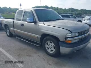 ✅ 2001 Chevrolet Silverado 1500 LS • VIN: 2GCEC19TX11333943 • Lot: 42672123. Listed on IAAI with 265,290 mi. Free auction sales archive from the USA and detailed vehicle history report at DreamBid. Image 1.
