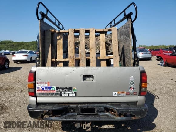 ✅ 2004 GMC Sierra 1500 SLE • VIN: 1GTEK14TX4Z157238 • Лот: 84418625. Опубликован ранее на Copart с пробегом 227 287 миль. Бесплатный доступ к архиву аукционных продаж из США и подробный отчёт об истории автомобиля на DreamBid. Изображение 6.