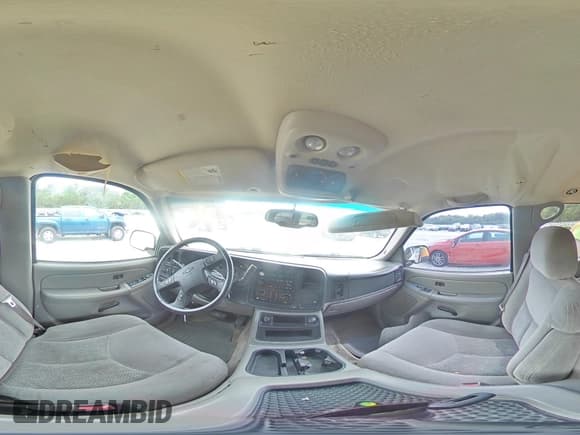 ✅ 2006 Chevrolet Suburban LS • VIN: 3GNEC16Z36G116037 • Лот: 56738665. Опубликован ранее на Copart с пробегом 212 540 миль. Бесплатный доступ к архиву аукционных продаж из США и подробный отчёт об истории автомобиля на DreamBid. Изображение 15.