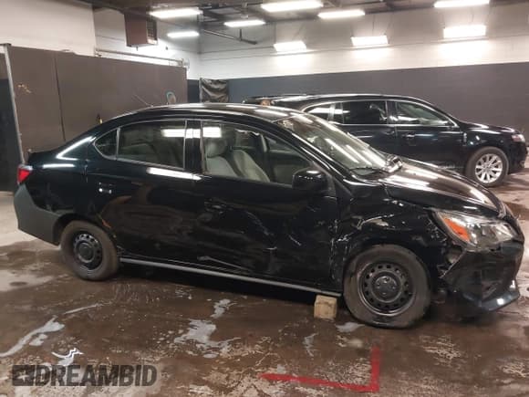 ✅ 2022 Mitsubishi Mirage ES • VIN: ML32FUFJ3NHF01218 • Lot: 41505571. Wystawiony na IAAI z przebiegiem 52 034 mil. Bezpłatny archiwum sprzedaży aukcyjnych z USA i szczegółowy raport historii pojazdu na DreamBid. Zdjęcie 13.