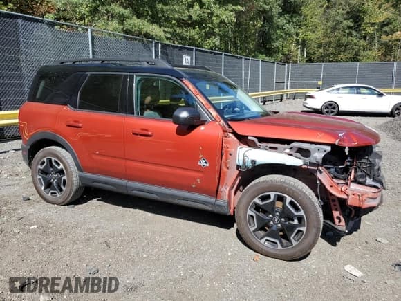 ✅ 2023 Ford Bronco Sport Outer Banks • VIN: 3FMCR9C66PRE02781 • Lot: 85320255. Wystawiony na Copart z przebiegiem 69 699 mil. Bezpłatny archiwum sprzedaży aukcyjnych z USA i szczegółowy raport historii pojazdu na DreamBid. Zdjęcie 4.