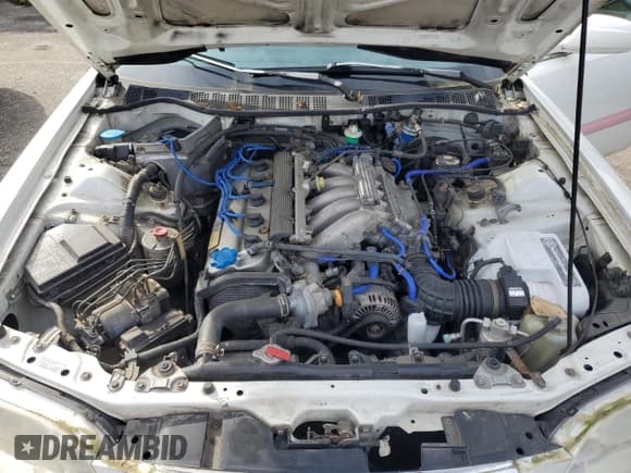 ✅ 1998 Acura TL Premium • VIN: JH4UA2650WC007310 • Лот: 50445245. Опубликован ранее на Copart с пробегом 311 864 миль. Бесплатный доступ к архиву аукционных продаж из США и подробный отчёт об истории автомобиля на DreamBid. Изображение 11.