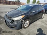✅ 2013 Hyundai Elantra • VIN: KMHD35LEXDU050329 • Лот: 92896225. Опубликован ранее на Copart с пробегом 112 591 миль. Бесплатный доступ к архиву аукционных продаж из США и подробный отчёт об истории автомобиля на DreamBid. Изображение 1.
