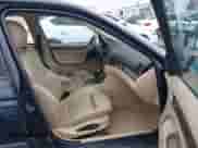 2000 BMW 3 Series 323i с VIN WBAAM3335YFP68157, выставлен на аукционе IAAI как лот 42029364 с пробегом 105 078 миль миль и . История ставок и продаж доступна на DreamBid. Изображение 5.