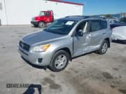 ✅ 2012 Toyota RAV4 • VIN: 2T3BF4DV9CW200895 • Лот: 43523428. Опубликован ранее на IAAI с пробегом 140 033 миль. Бесплатный доступ к архиву аукционных продаж из США и подробный отчёт об истории автомобиля на DreamBid. Изображение 2.