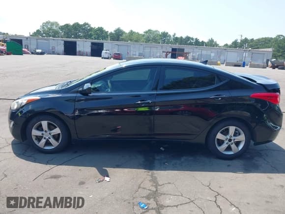✅ 2013 Hyundai Elantra GLS • VIN: 5NPDH4AE9DH258523 • Лот: 42783476. Опубликован ранее на IAAI с пробегом 202 704 миль. Бесплатный доступ к архиву аукционных продаж из США и подробный отчёт об истории автомобиля на DreamBid. Изображение 14.