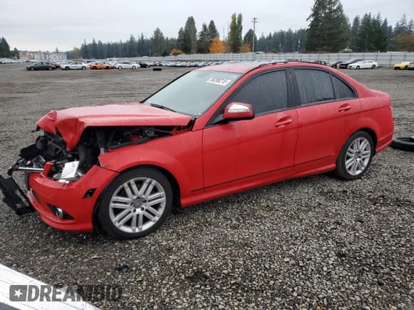 ✅ 2008 Mercedes-Benz C 300 Sport • VIN: WDDGF54X98F097411 • Lot: 90288215. Wystawiony na Copart z przebiegiem Nie podano. Bezpłatny archiwum sprzedaży aukcyjnych z USA i szczegółowy raport historii pojazdu na DreamBid. Zdjęcie 1.