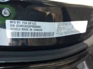 ✅ 2023 Chrysler Pacifica Limited • VIN: 2C4RC3GG5PR506961 • Lot: 41612535. Wystawiony na IAAI z przebiegiem 23 496 mil. Bezpłatny archiwum sprzedaży aukcyjnych z USA i szczegółowy raport historii pojazdu na DreamBid. Zdjęcie 9.