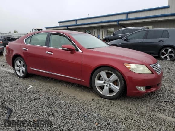 ✅ 2011 Lexus LS 460 • VIN: JTHBL5EF5B5102702 • Lot: 89477875. Listed on Copart with 249,125 mi. Free auction sales archive from the USA and detailed vehicle history report at DreamBid. Image 4.