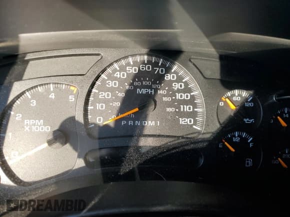 ✅ 2006 Chevrolet Silverado 2500HD LT1 • VIN: 1GCHK23D46F220156 • Lot: 44525555. Wystawiony na Copart z przebiegiem Nie podano. Bezpłatny archiwum sprzedaży aukcyjnych z USA i szczegółowy raport historii pojazdu na DreamBid. Zdjęcie 9.