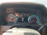 ✅ 2017 Chevrolet Suburban Premier • VIN: 1GNSKJKC7HR169222 • Lot: 49740933. Wystawiony na Copart z przebiegiem 117 295 mil. Bezpłatny archiwum sprzedaży aukcyjnych z USA i szczegółowy raport historii pojazdu na DreamBid. Zdjęcie 9.