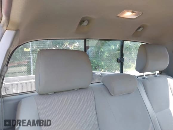 ✅ 2013 Toyota Tacoma • VIN: 5TFNX4CN8DX027668 • Lot: 42405111. Wystawiony na IAAI z przebiegiem 193 453 mil. Bezpłatny archiwum sprzedaży aukcyjnych z USA i szczegółowy raport historii pojazdu na DreamBid. Zdjęcie 8.