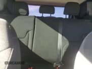 ✅ 2019 Jeep Renegade Latitude • VIN: ZACNJABB1KPK93425 • Lot: 89895265. Listed on Copart with 88,523 mi. Free auction sales archive from the USA and detailed vehicle history report at DreamBid. Image 10.