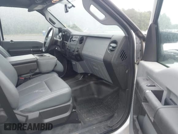 ✅ 2015 Ford F-250 Lariat • VIN: 1FT7W2BT8FEA55629 • Lot: 42285837. Listed on IAAI with 105,684 mi. Free auction sales archive from the USA and detailed vehicle history report at DreamBid. Image 5.