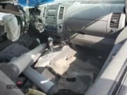 ✅ 2009 Nissan Xterra S • VIN: 5N1AN08WX9C510460 • Lot: 53579705. Wystawiony na Copart z przebiegiem Nie podano. Bezpłatny archiwum sprzedaży aukcyjnych z USA i szczegółowy raport historii pojazdu na DreamBid. Zdjęcie 8.