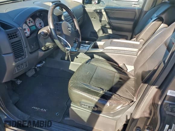 ✅ 2010 Nissan Titan XE • VIN: 1N6AA0EC2AN319809 • Lot: 94451715. Listed on Copart with 222,043 mi. Free auction sales archive from the USA and detailed vehicle history report at DreamBid. Image 7.