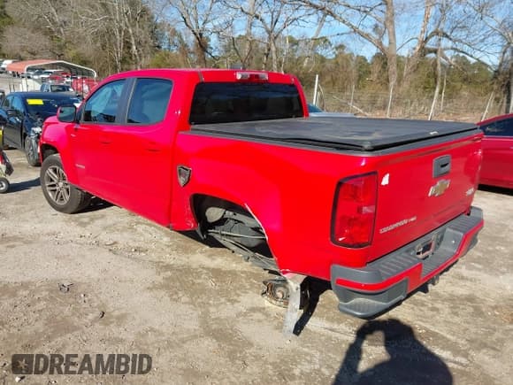 ✅ 2019 Chevrolet Colorado 2WD Work Truck • VIN: 1GCGSBENXK1282444 • Лот: 41314571. Опубликован ранее на IAAI с пробегом 92 416 миль. Бесплатный доступ к архиву аукционных продаж из США и подробный отчёт об истории автомобиля на DreamBid. Изображение 3.