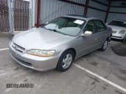 ✅ 1999 Honda Accord EX • VIN: JHMCG667XXC014771 • Lot: 43746416. Wystawiony na IAAI z przebiegiem 164 048 mil. Bezpłatny archiwum sprzedaży aukcyjnych z USA i szczegółowy raport historii pojazdu na DreamBid. Zdjęcie 2.