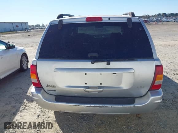 ✅ 2004 Jeep Grand Cherokee Limited • VIN: 1J4GW58N54C183579 • Lot: 43683582. Listed on IAAI with 137,470 mi. Free auction sales archive from the USA and detailed vehicle history report at DreamBid. Image 15.