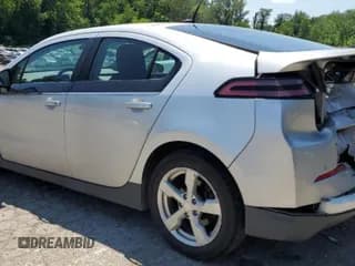 ✅ 2013 Chevrolet Volt • VIN: 1G1RB6E49DU145593 • Lot: 60851864. Wystawiony na Copart z przebiegiem 110 864 mil. Bezpłatny archiwum sprzedaży aukcyjnych z USA i szczegółowy raport historii pojazdu na DreamBid. Zdjęcie 2.