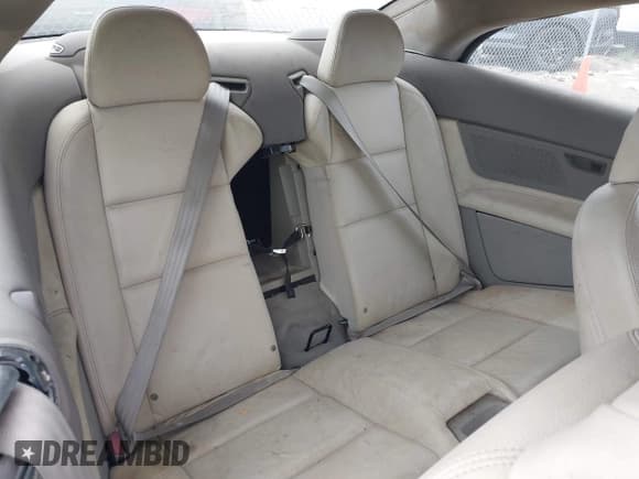 ✅ 2006 Volvo C70 • VIN: YV1MC68206J005004 • Lot: 42875692. Wystawiony na IAAI z przebiegiem 230 043 mil. Bezpłatny archiwum sprzedaży aukcyjnych z USA i szczegółowy raport historii pojazdu na DreamBid. Zdjęcie 8.