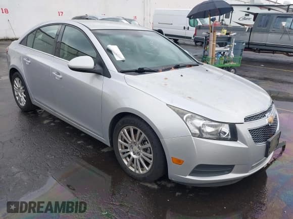 ✅ 2011 Chevrolet Cruze ECO 1XF • VIN: 1G1PJ5S96B7174047 • Lot: 43635041. Listed on IAAI with 124,992 mi. Free auction sales archive from the USA and detailed vehicle history report at DreamBid. Image 1.