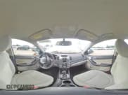 ✅ 2013 Kia Forte EX • VIN: KNAFU4A28D5737975 • Lot: 69840835. Wystawiony na Copart z przebiegiem 174 578 mil. Bezpłatny archiwum sprzedaży aukcyjnych z USA i szczegółowy raport historii pojazdu na DreamBid. Zdjęcie 14.