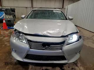 ✅ 2013 Lexus ES 250 • VIN: JTHBK1GG5D2029935 • Lot: 93853305. Listed on Copart with 133,664 mi. Free auction sales archive from the USA and detailed vehicle history report at DreamBid. Image 5.