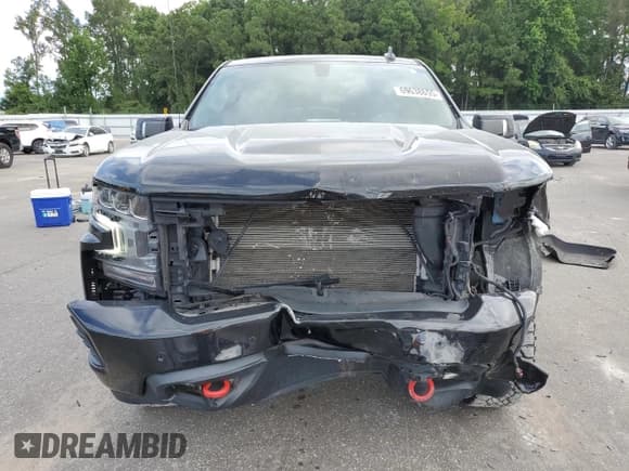 ✅ 2022 Chevrolet Silverado 1500 LT Trail Boss • VIN: 1GCPYFED3NZ156056 • Lot: 69638655. Wystawiony na Copart z przebiegiem 48 015 mil. Bezpłatny archiwum sprzedaży aukcyjnych z USA i szczegółowy raport historii pojazdu na DreamBid. Zdjęcie 5.