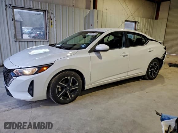 ✅ 2024 Nissan Sentra SV • VIN: 3N1AB8CVXRY351234 • Lot: 94343265. Listed on Copart with 35,585 mi. Free auction sales archive from the USA and detailed vehicle history report at DreamBid. Image 1.