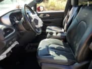 ✅ 2020 Chrysler Pacifica Hybrid Touring L • VIN: 2C4RC1L73LR263381 • Лот: 71547025. Опубликован ранее на Copart с пробегом 169 431 миль. Бесплатный доступ к архиву аукционных продаж из США и подробный отчёт об истории автомобиля на DreamBid. Изображение 7.