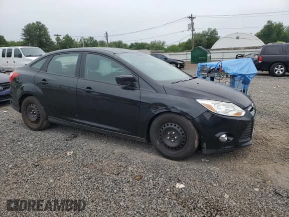 ✅ 2012 Ford Focus SE • VIN: 1FAHP3F23CL213185 • Лот: 58032845. Опубликован ранее на Copart с пробегом 115 888 миль. Бесплатный доступ к архиву аукционных продаж из США и подробный отчёт об истории автомобиля на DreamBid. Изображение 4.