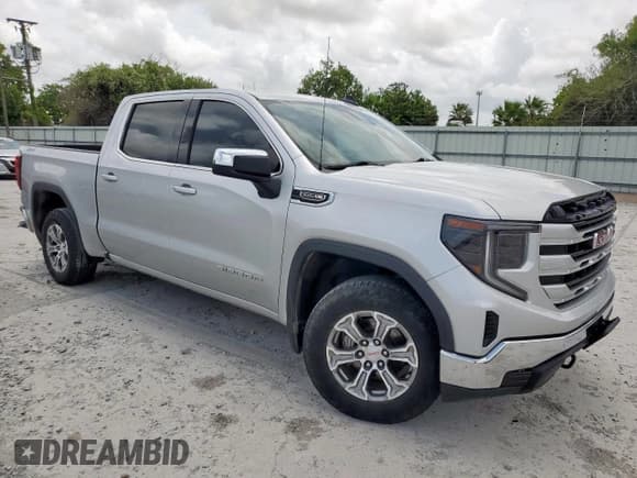 ✅ 2022 GMC Sierra 1500 SLE • VIN: 3GTUUBED4NG623878 • Лот: 64321045. Опубликован ранее на Copart с пробегом 71 983 миль. Бесплатный доступ к архиву аукционных продаж из США и подробный отчёт об истории автомобиля на DreamBid. Изображение 4.