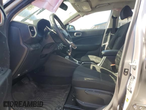 ✅ 2024 Hyundai Venue SEL • VIN: KMHRC8A35RU326349 • Lot: 48687915. Listed on Copart with 16,007 mi. Free auction sales archive from the USA and detailed vehicle history report at DreamBid. Image 7.