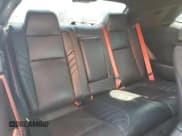 ✅ 2016 Dodge Challenger SRT 392 • VIN: 2C3CDZDJ5GH255570 • Lot: 66211604. Wystawiony na Copart z przebiegiem Nie podano. Bezpłatny archiwum sprzedaży aukcyjnych z USA i szczegółowy raport historii pojazdu na DreamBid. Zdjęcie 10.