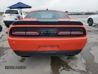 ✅ 2016 Dodge Challenger R/T Scat Pack • VIN: 2C3CDZFJ7GH317242 • Lot: 67532383. Wystawiony na Copart z przebiegiem 41 698 mil. Bezpłatny archiwum sprzedaży aukcyjnych z USA i szczegółowy raport historii pojazdu na DreamBid. Zdjęcie 6.