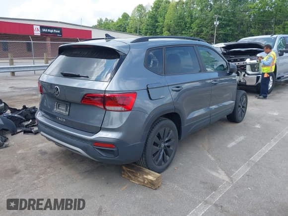 ✅ 2023 Volkswagen Taos S • VIN: 3VVDX7B27PM330621 • Лот: 42405855. Опубликован ранее на IAAI с пробегом 34 579 миль. Бесплатный доступ к архиву аукционных продаж из США и подробный отчёт об истории автомобиля на DreamBid. Изображение 4.