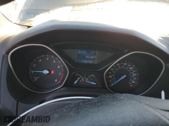 ✅ 2012 Ford Focus S • VIN: 1FAHP3E2XCL233113 • Lot: 89496445. Listed on Copart with 129,917 mi. Free auction sales archive from the USA and detailed vehicle history report at DreamBid. Image 9.