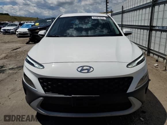✅ 2022 Hyundai Kona SE • VIN: KM8K2CAB5NU790587 • Лот: 61561874. Опубликован ранее на Copart с пробегом 25 388 миль. Бесплатный доступ к архиву аукционных продаж из США и подробный отчёт об истории автомобиля на DreamBid. Изображение 5.