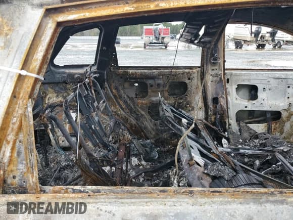 ✅ 2013 Chevrolet Captiva Sport LTZ • VIN: 3GNAL4EK7DS606382 • Lot: 84392674. Wystawiony na Copart z przebiegiem Nie podano. Bezpłatny archiwum sprzedaży aukcyjnych z USA i szczegółowy raport historii pojazdu na DreamBid. Zdjęcie 10.