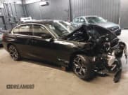 ✅ 2025 BMW 3 Series 330i xDrive • VIN: 3MW89CW08S8F24309 • Lot: 42125993. Wystawiony na IAAI z przebiegiem 457 mil. Bezpłatny archiwum sprzedaży aukcyjnych z USA i szczegółowy raport historii pojazdu na DreamBid. Zdjęcie 14.