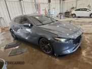 ✅ 2019 Mazda 3 Premium • VIN: JM1BPBNM0K1139957 • Лот: 80853655. Опубликован ранее на Copart с пробегом 42 098 миль. Бесплатный доступ к архиву аукционных продаж из США и подробный отчёт об истории автомобиля на DreamBid. Изображение 4.