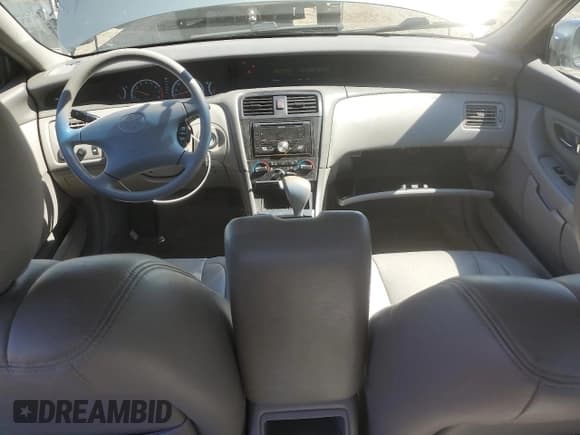 ✅ 2000 Toyota Avalon XL • VIN: 4T1BF28B3YU033115 • Лот: 58544165. Опубликован ранее на Copart с пробегом 100 145 миль. Бесплатный доступ к архиву аукционных продаж из США и подробный отчёт об истории автомобиля на DreamBid. Изображение 8.