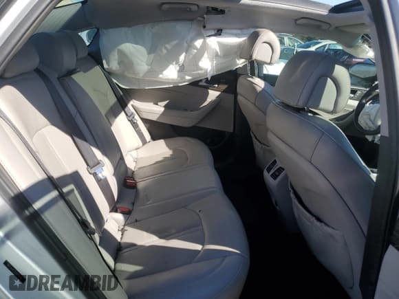 ✅ 2015 Hyundai Sonata Sport • VIN: 5NPE34AF2FH124144 • Lot: 45322143. Listed on Copart with Not provided. Free auction sales archive from the USA and detailed vehicle history report at DreamBid. Image 10.