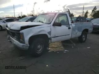 ✅ 1997 GMC Sierra 3500 • VIN: 1GTGC34J0VF036432 • Lot: 87234584. Wystawiony na Copart z przebiegiem 192 822 mil. Bezpłatny archiwum sprzedaży aukcyjnych z USA i szczegółowy raport historii pojazdu na DreamBid. Zdjęcie 1.