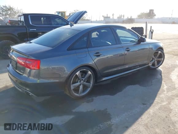 ✅ 2014 Audi A6 Prestige • VIN: WAUHGAFCXEN076970 • Лот: 43617694. Опубликован ранее на IAAI с пробегом 75 401 миль. Бесплатный доступ к архиву аукционных продаж из США и подробный отчёт об истории автомобиля на DreamBid. Изображение 4.